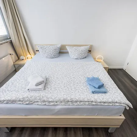 Comfy Bianca's Inn, Near Centro * Oberhausen (North Rhine-Westphalia)